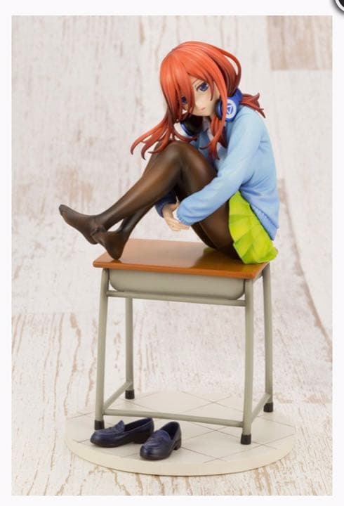 新品未開封！初回限定版　コトブキヤ　五等分の花嫁　中野三玖　フィギュア