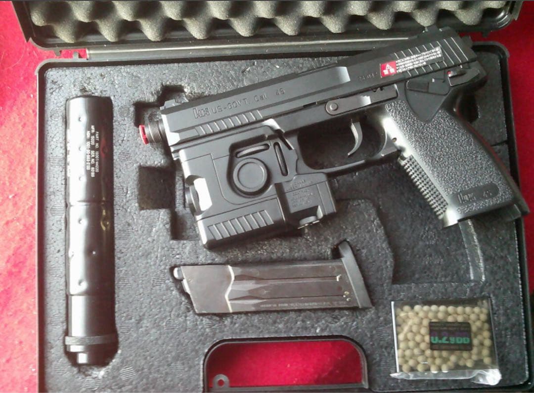 【新品同様】東京マルイSOCOM ソーコム　HK45 Mk23 ガスガン