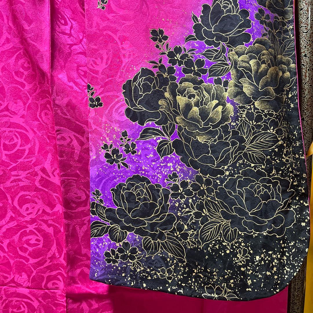 振袖　正絹　成人式　ローズピンク　黒薔薇　ばら