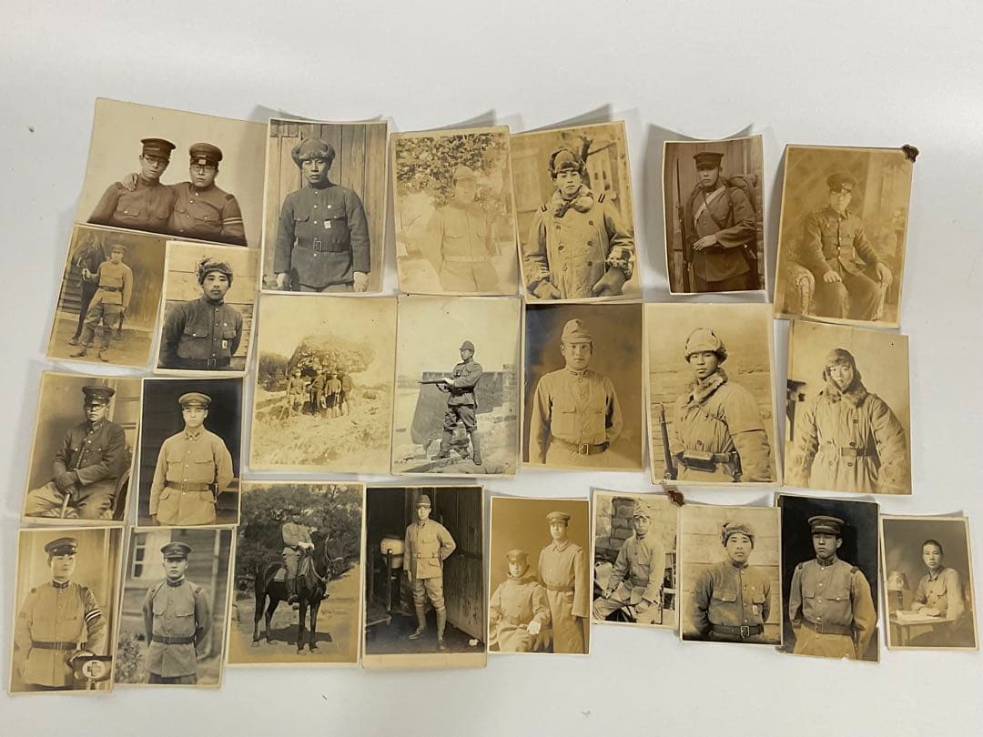 軍隊　軍人　戦争　旧日本軍　家族写真　まとめて軍隊アルバム　古写真　写真帖