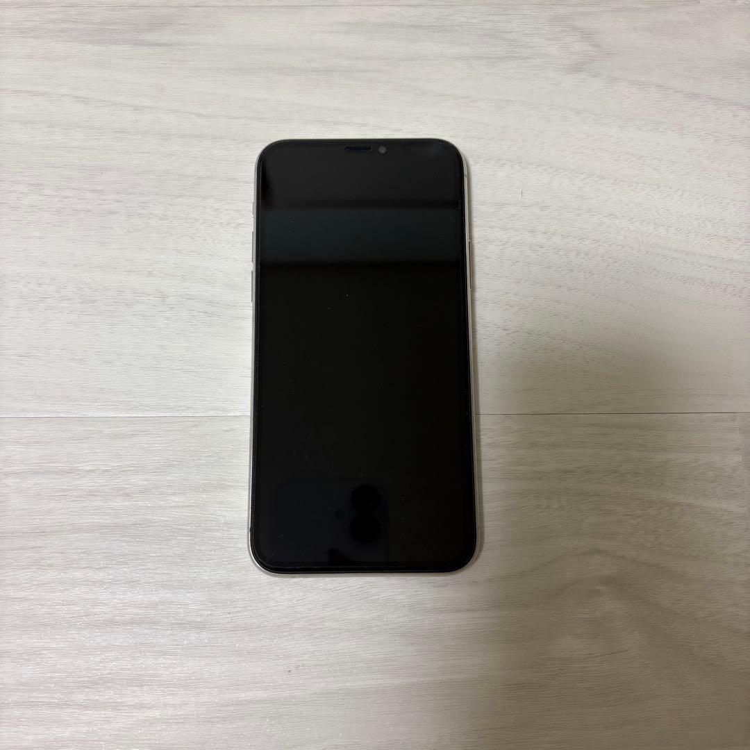 iPhone 11 Pro シルバー 本体64GB