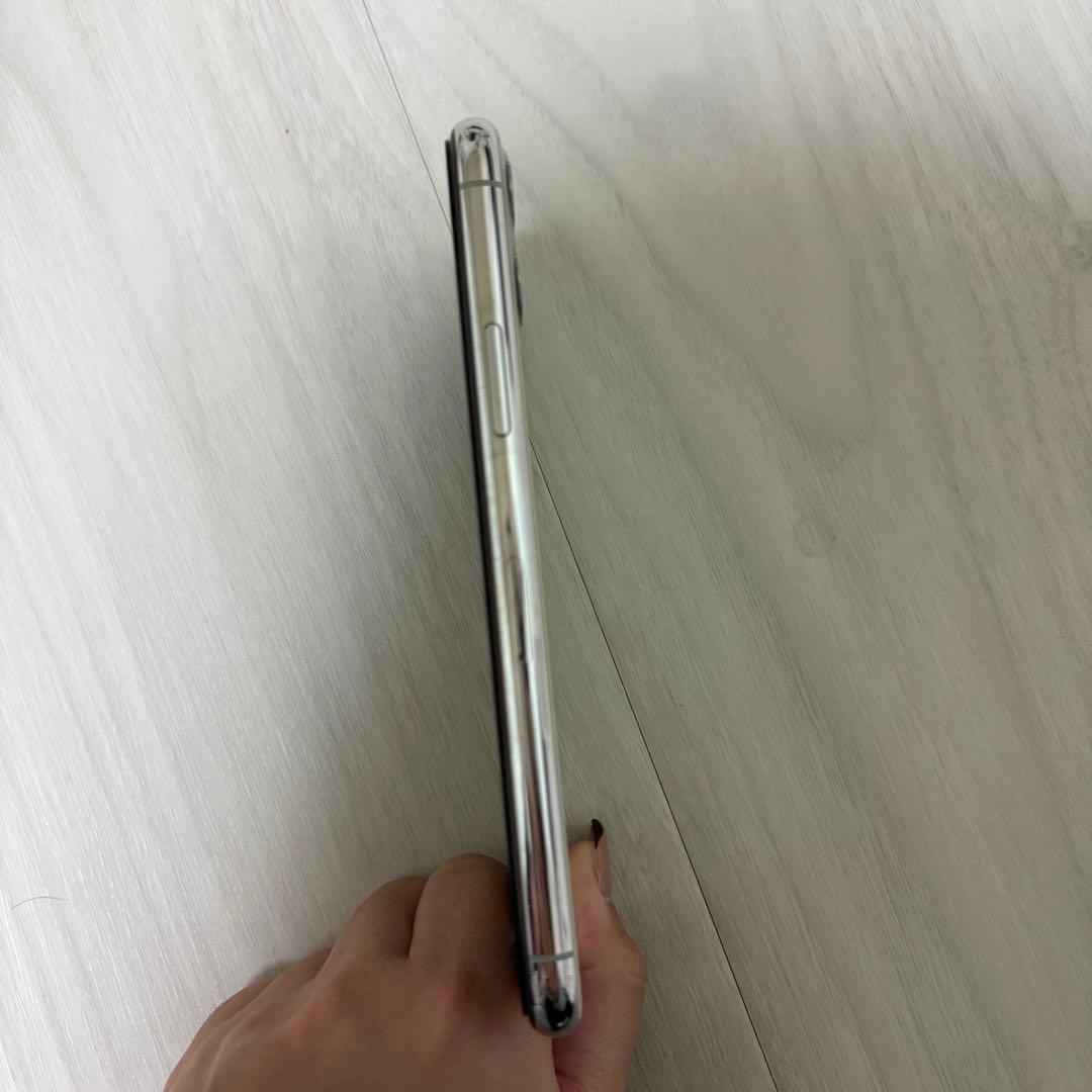 iPhone 11 Pro シルバー 本体64GB