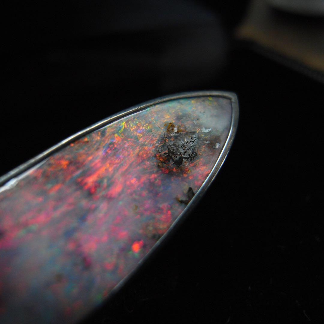 希少 大型 アンティーク 宝石 ジュエリー 遊色 ボルダー オパール ブローチ