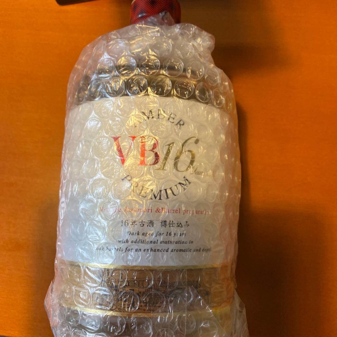 VB16 Amber Premium 16年古酒 700ml