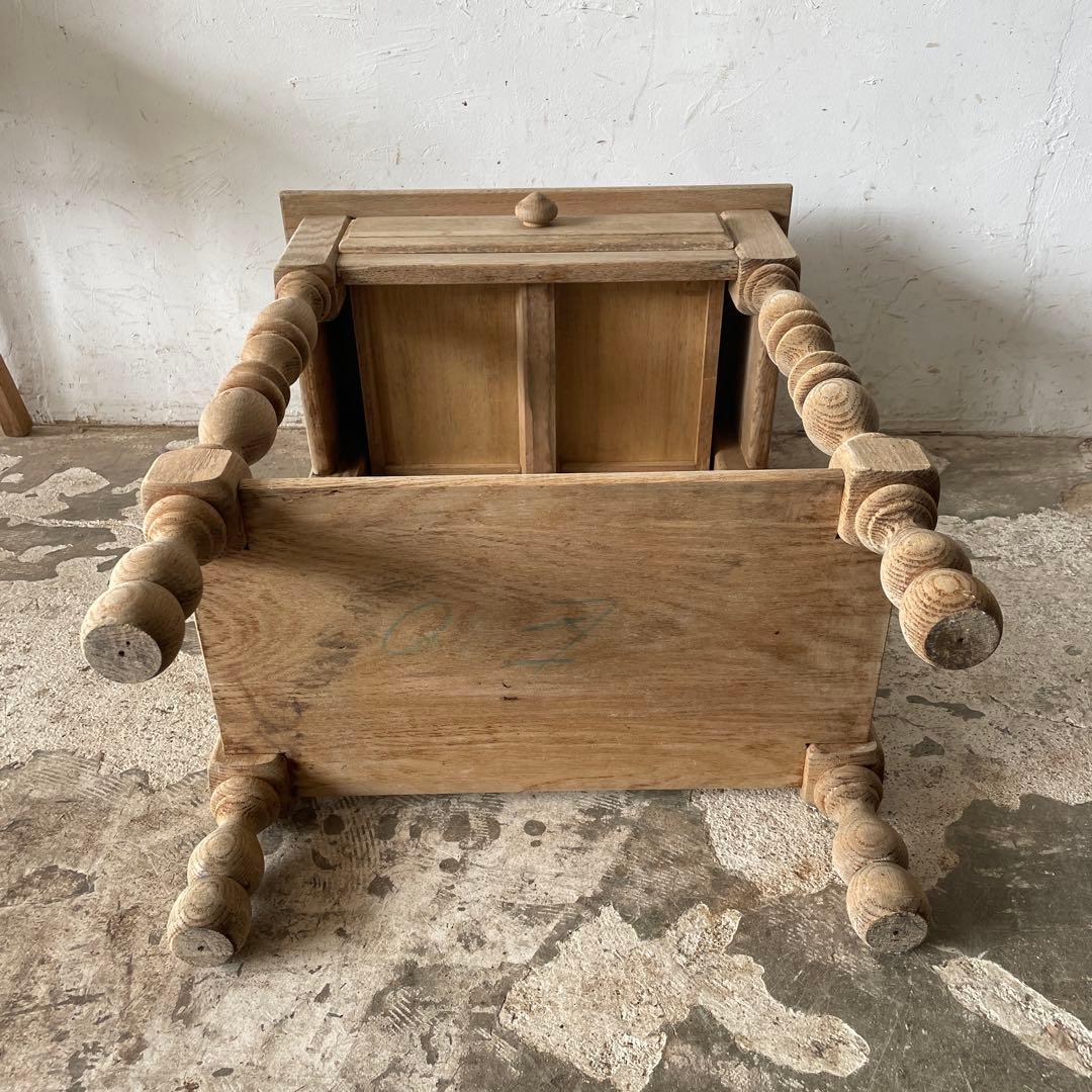 Peonyドロワーサイドテーブル ドロワーベッドサイドテーブル　剥離