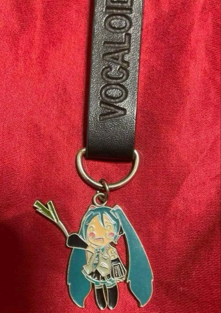 希少初音ミク3Ꭰファイル美品 巡音ルカトートバッグ非売品新品未開封+ストラップ付