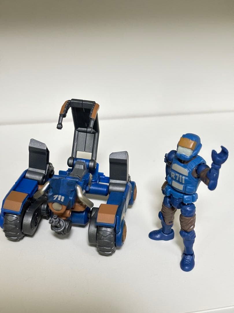 B2Five アシッドレインシリーズ R711 変形 フィギュア スピーダー