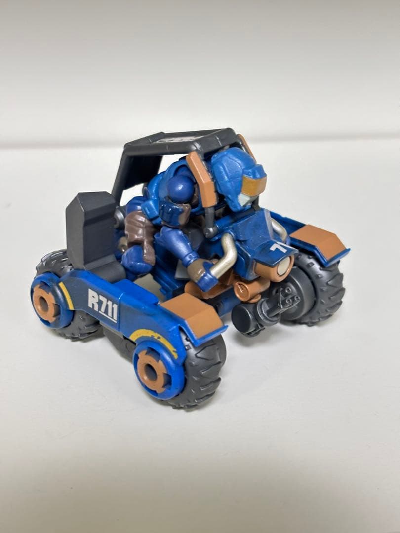 B2Five アシッドレインシリーズ R711 変形 フィギュア スピーダー