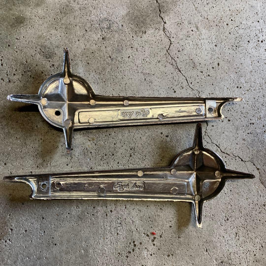 パンヘッド純正オプションハンドシフトタンク　1961〜1962 エンブレム付き