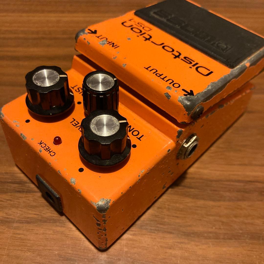 BOSS DS-1 エフェクター