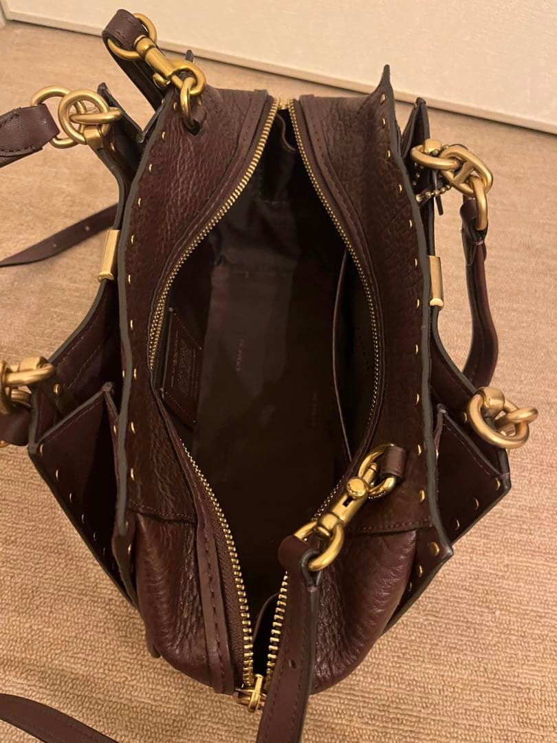 【希少】COACH ドリーマー ウィズ リベット ハンドバッグ ショルダー