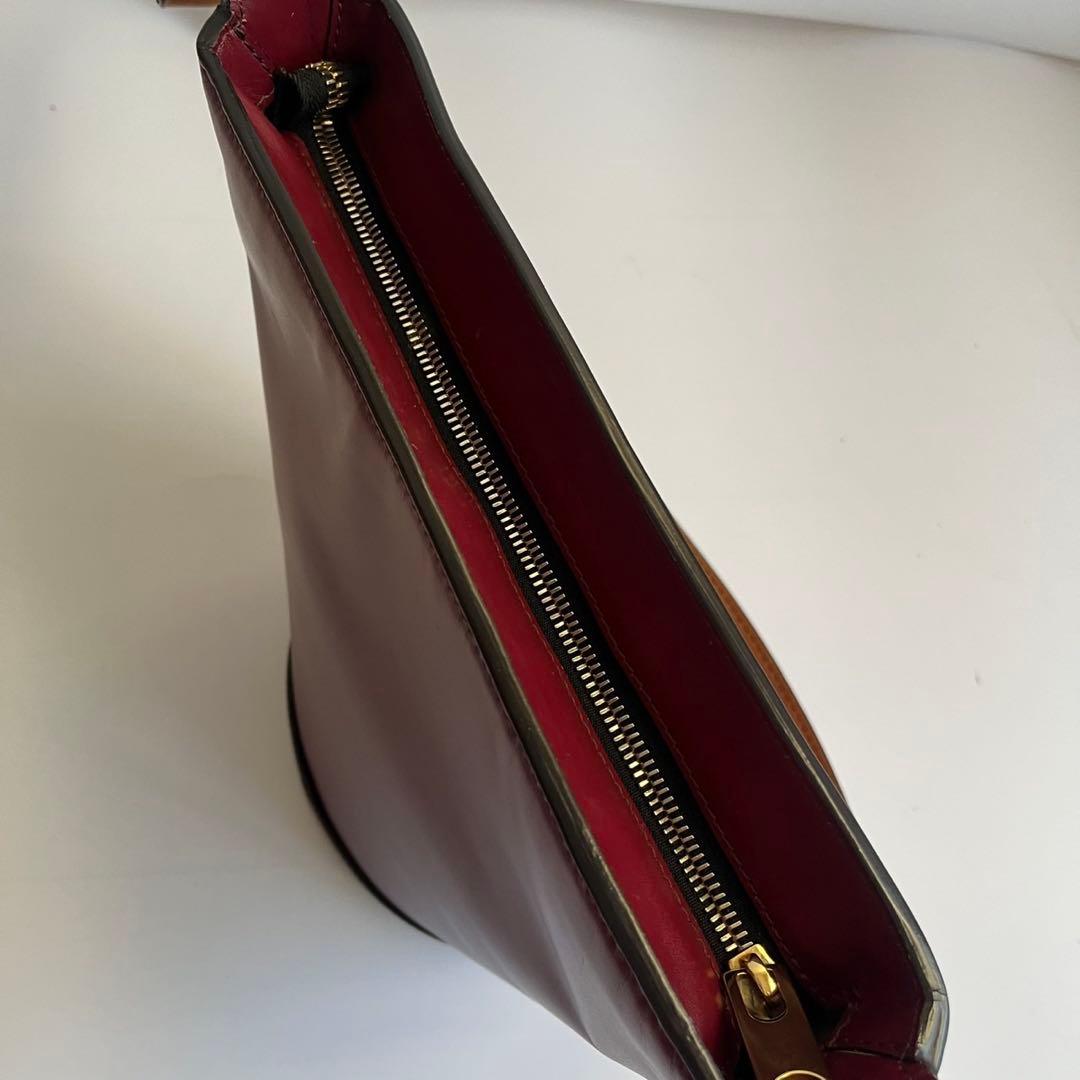 極美品✨　MARNI マルニ　ショルダーバッグ　バケツバッグ　レザー　赤系