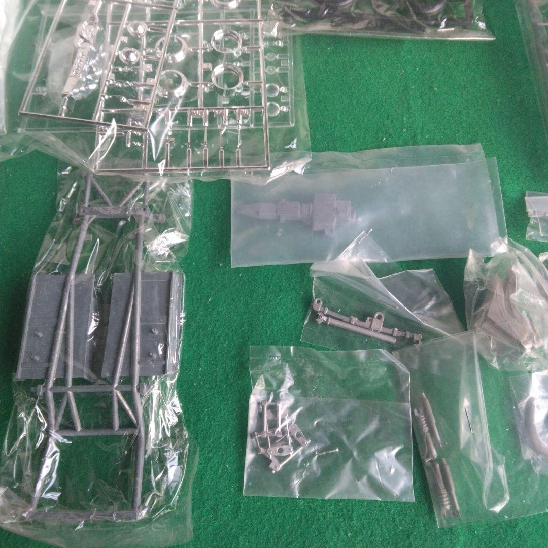 フェラーリ 250GT SWB 1/24スケール　グンゼ産業　ハイテク