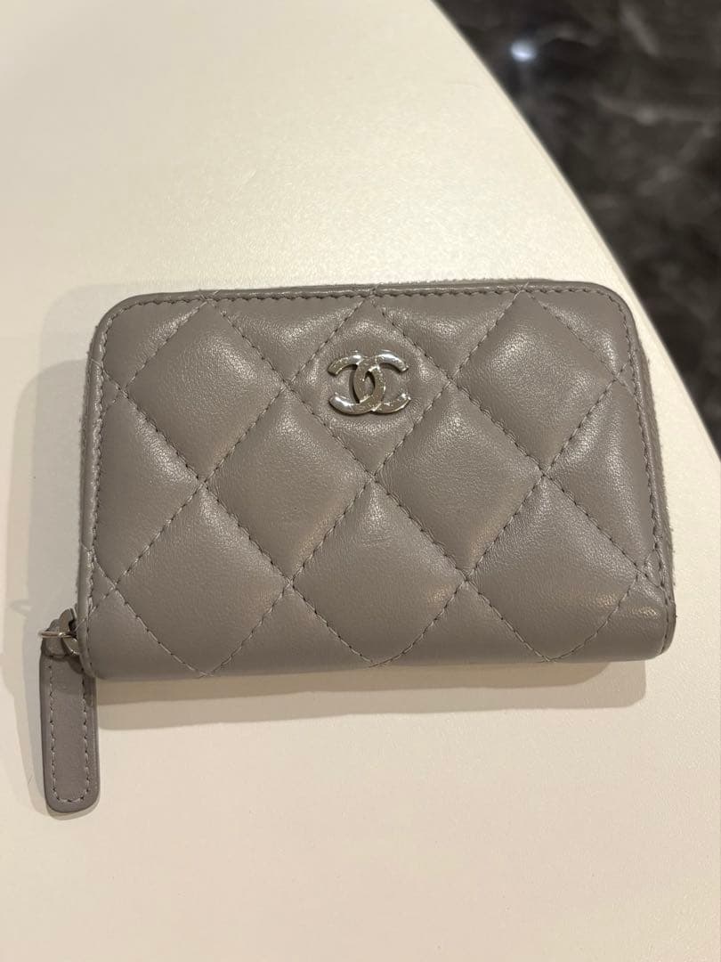 CHANEL グレー　ミニ財布　ケース　パース