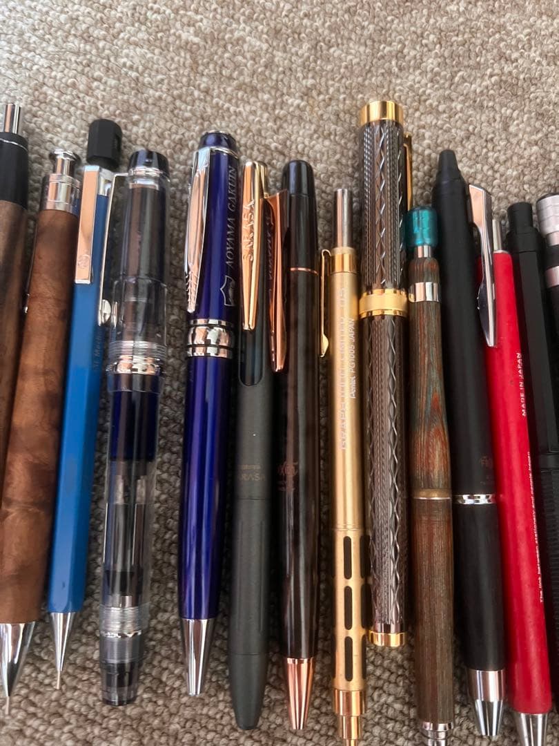 筆記用具　まとめ売り　セット売り