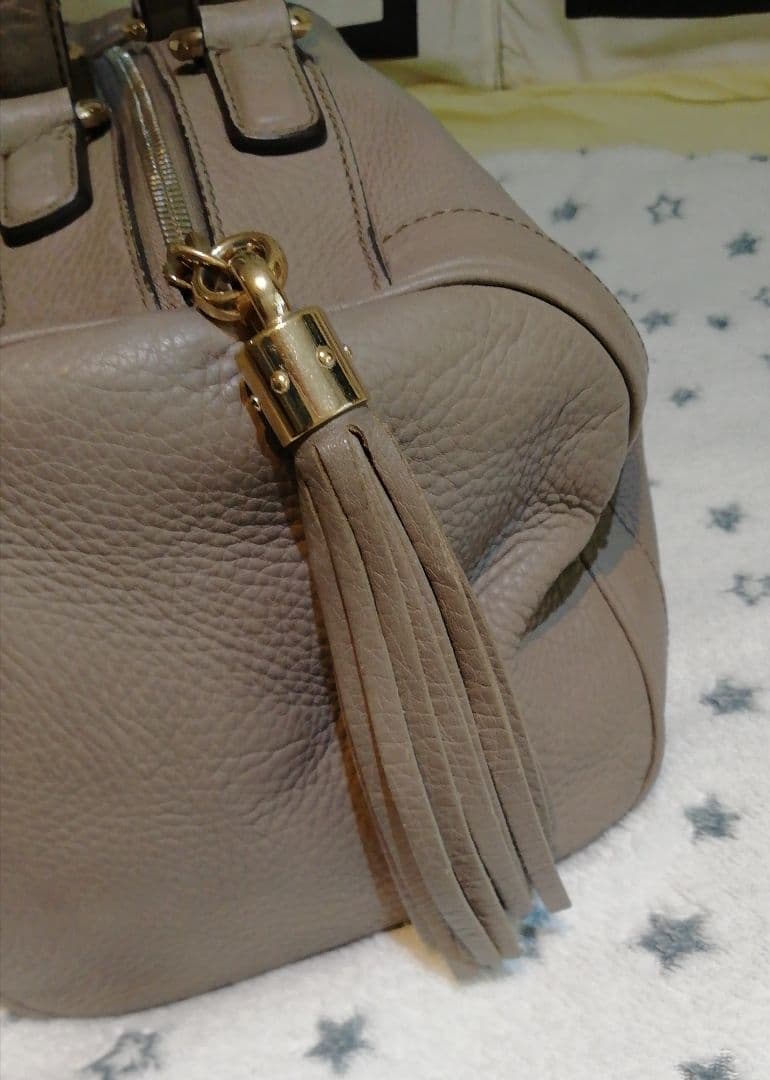 GUCCI　グッチ　ソーホー　SOHO ミニボストン　本革　タッセル　GGロゴ