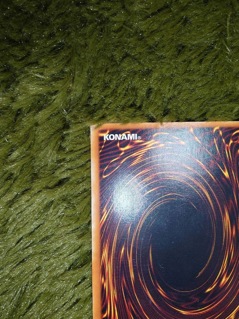 遊戯王カード　混沌の黒魔術師　レリーフ