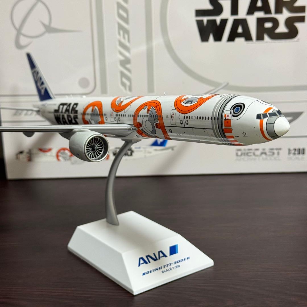 航空機・ヘリコプター JCWings ANA BB-8 B777-300ER JA789A 1/200