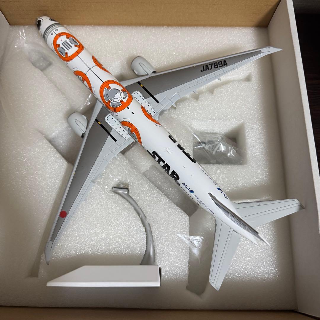 航空機・ヘリコプター JCWings ANA BB-8 B777-300ER JA789A 1/200