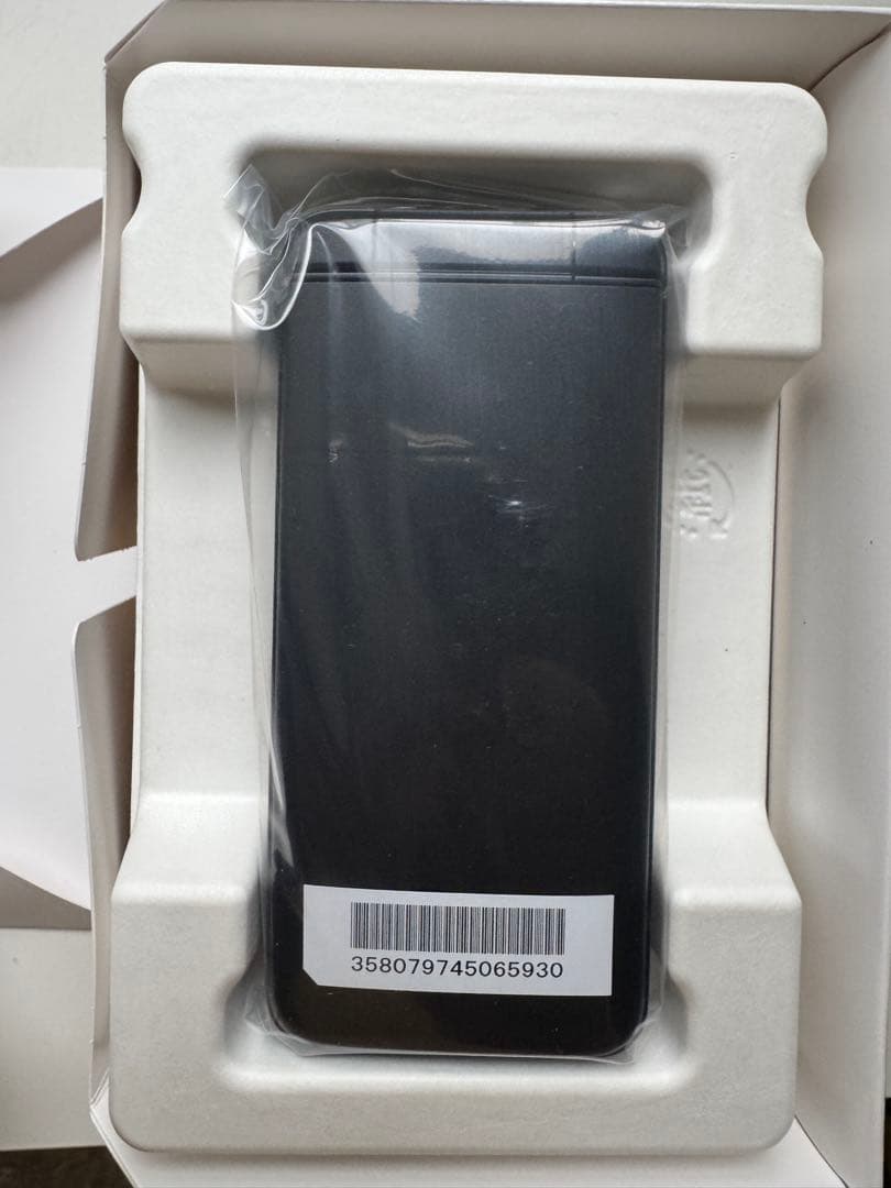 未使用 京セラ DIGNOケータイ4 A202KC ネットワーク◯ SIMフリー