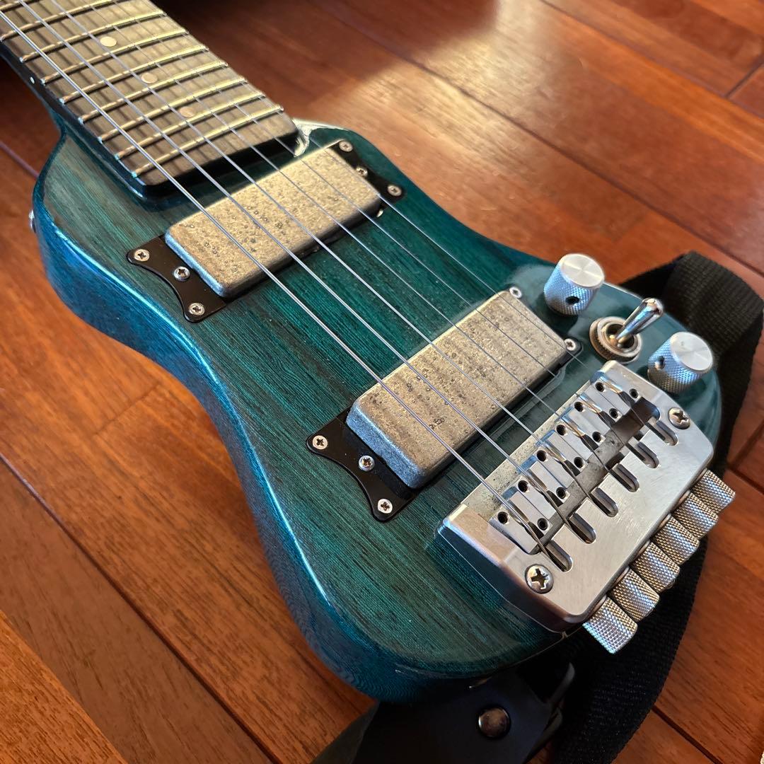 Lapaxe ヘッドレスギター　トラベルギター　ミニギター