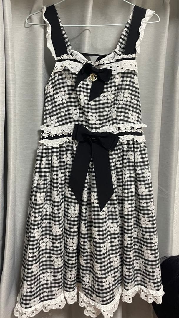 マーガレットのprésageギンガムジャンパースカート 黒