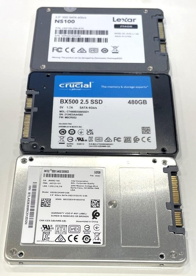 2.5インチSSD 256GB×1枚 480GB×1枚　512GB×1枚