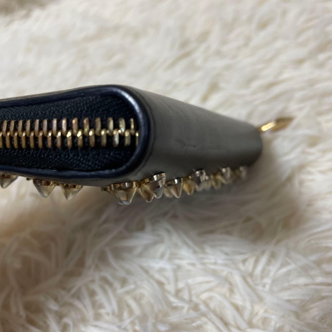 クリスチャンルブタン パネトーネ ミニ財布 ケース スタッズ