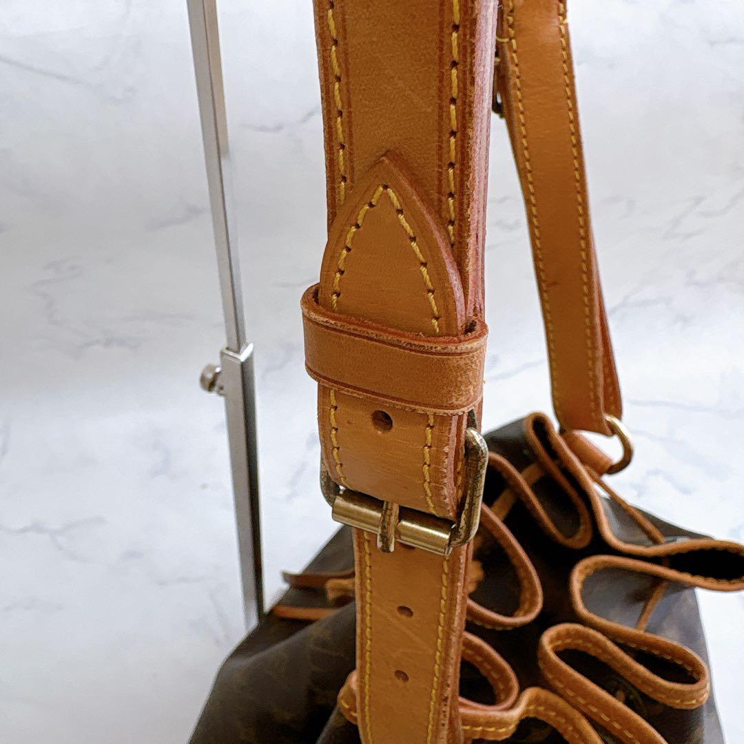 【希少】ルイヴィトン　モノグラム　巾着　ショルダーバッグ　ノエ ヌメ革