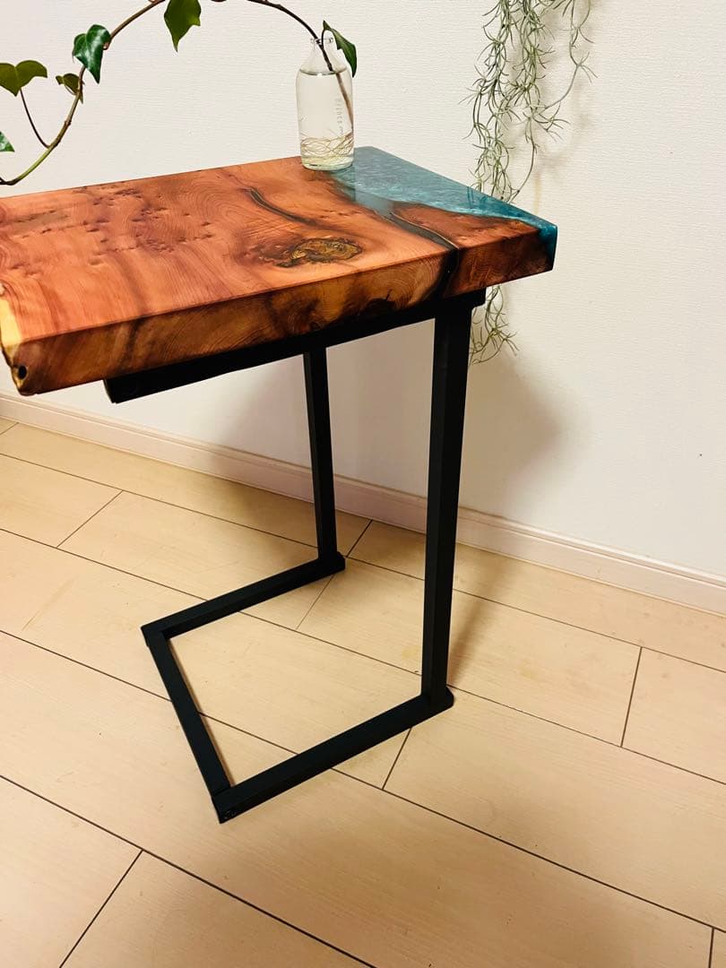 ソファテーブル　サイドテーブル　レジンテーブル　一位　コーヒーテーブル　一枚板