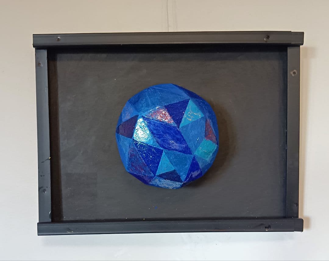 現代アート「2万カラットのサファイア」（未来アート）