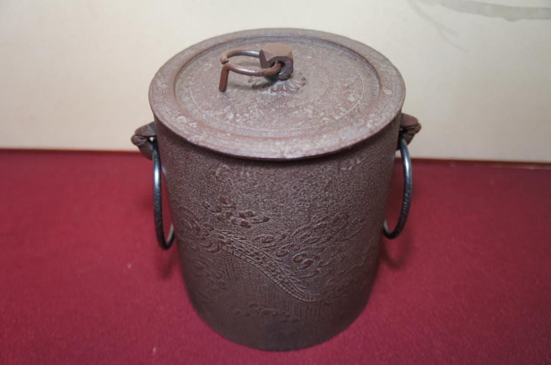 ☆ 国宝 敬典作 雲竜釜 雲龍釜 皆口筒釜 釜鐶 桐箱 紙箱 送料込み