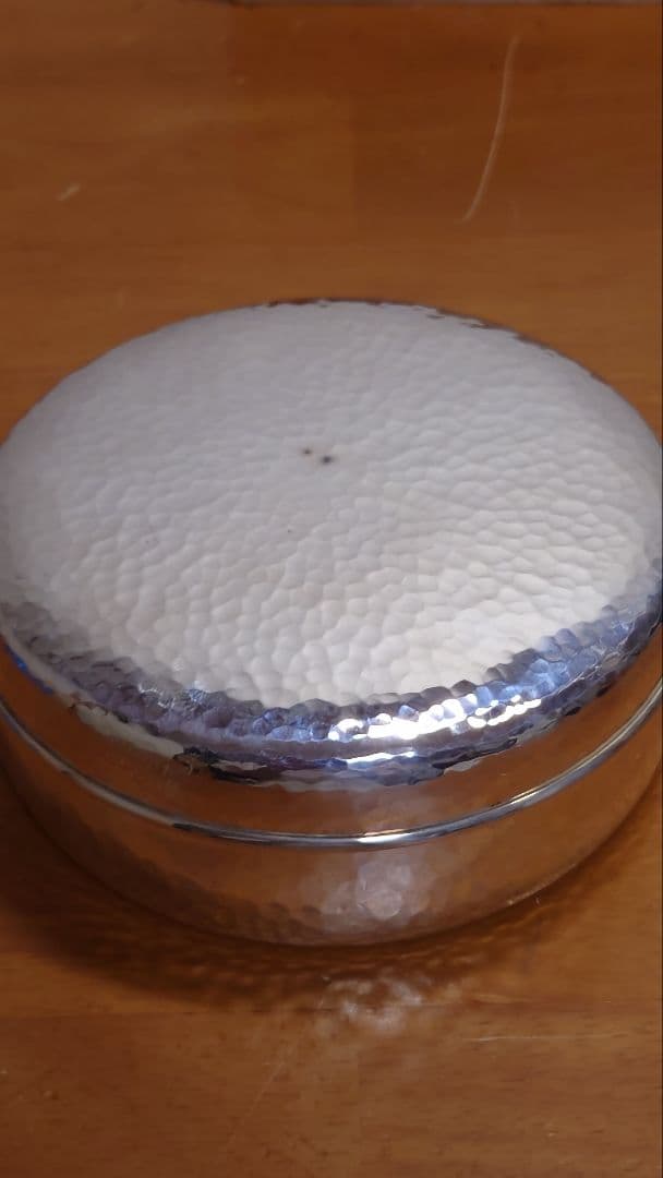 銀製　鎚目の菓子器　ヤンポ　204g