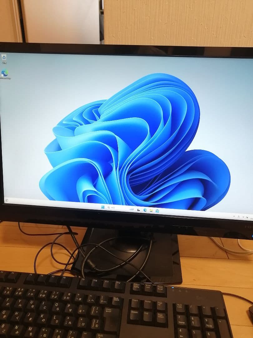富士通D588EX/正規Windows11/CPU9世代 i3/SSD240GB