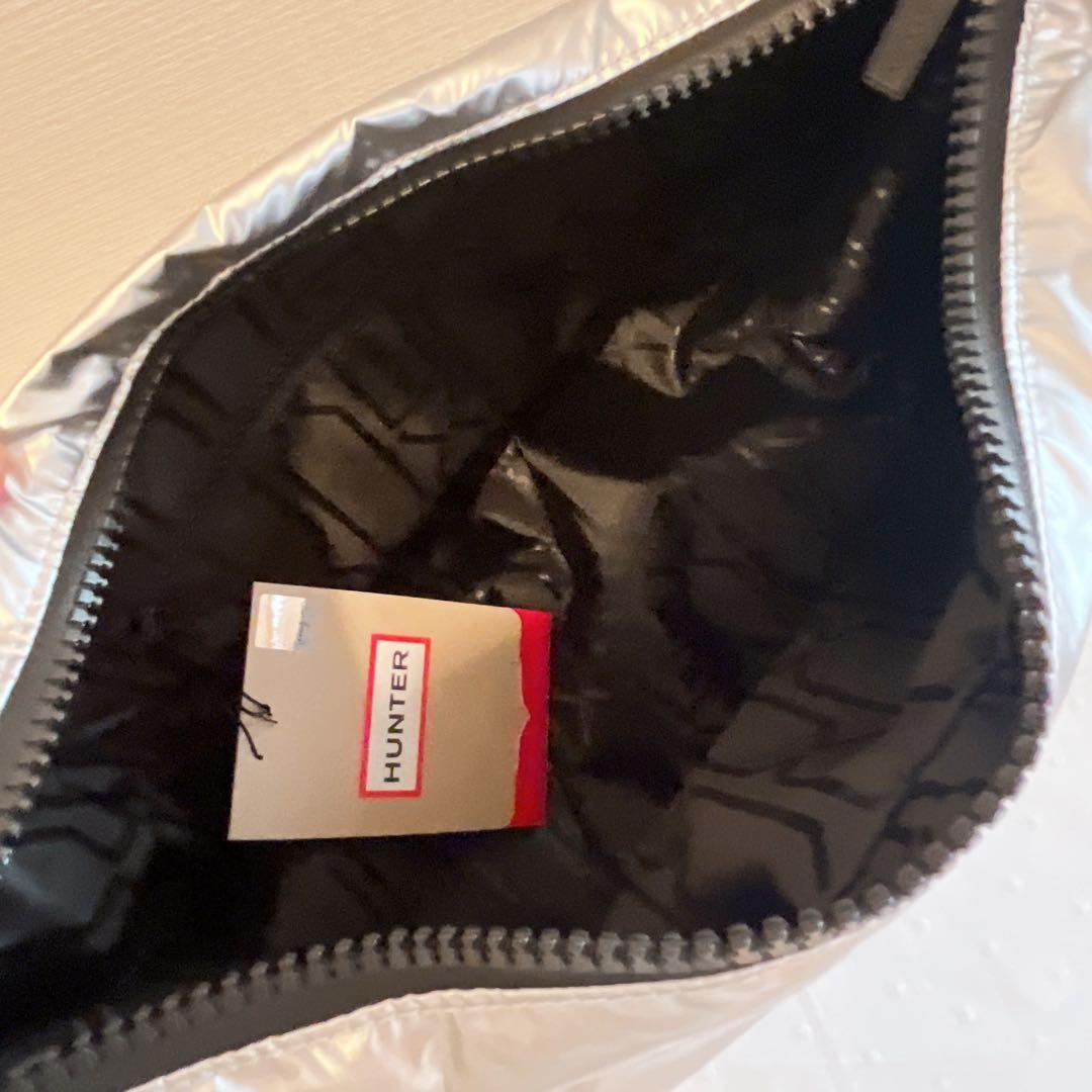 HUNTER シルバー ショルダーバッグ　ハーフムーン　ホーボー　シリング