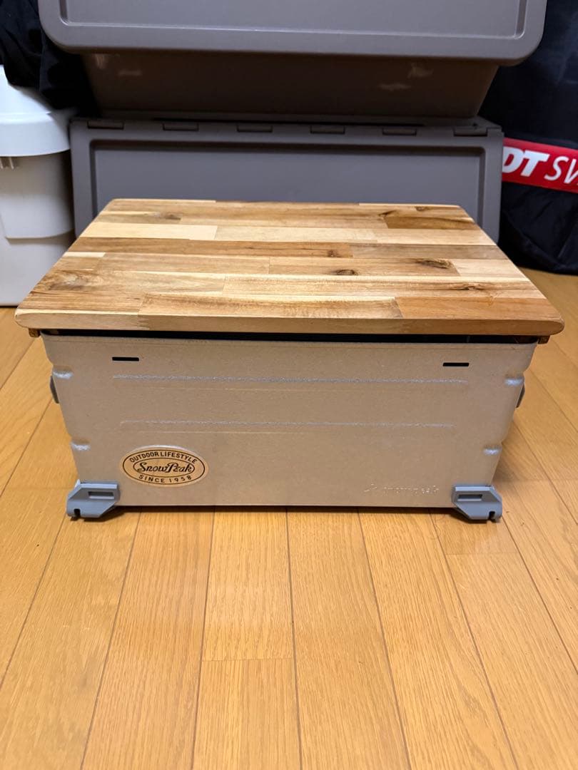 スノーピーク シェルフコンテナ 25 雪嶺祭限定メタルステッカー付き