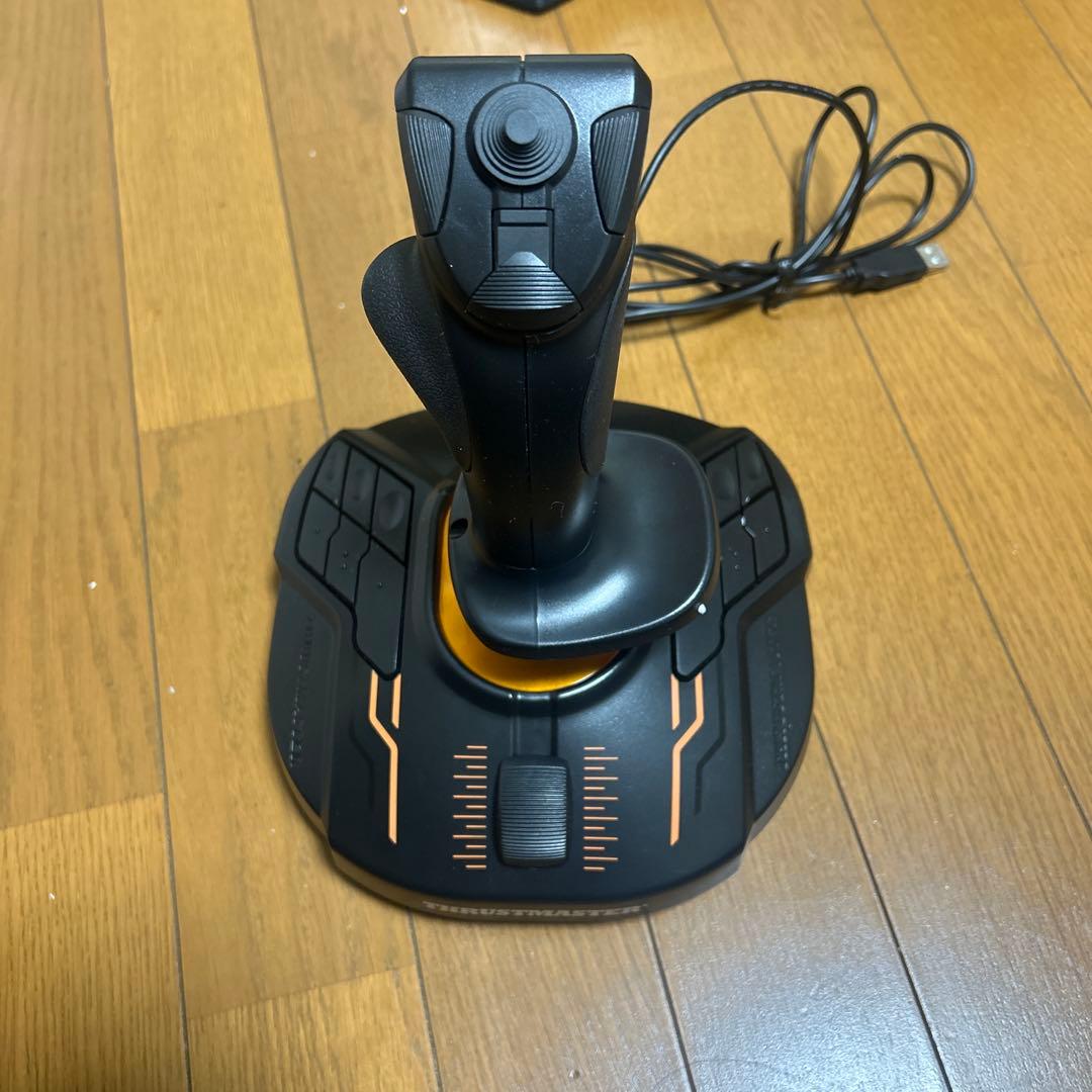 Thrustmasterスラストマスター フライトスティック T.16000M