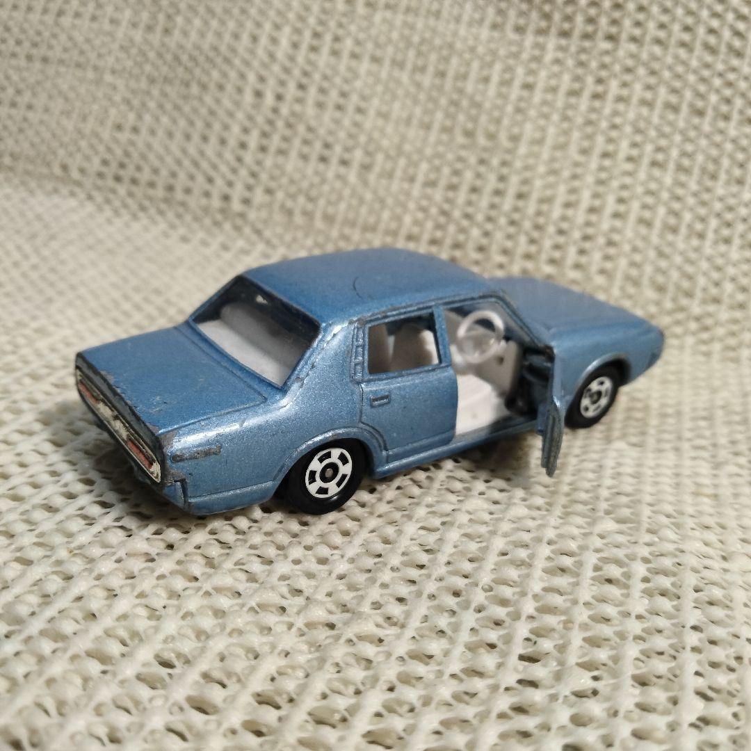 ★商談中★　5682 トミカ トヨタニュークラウン 1/65 塗装剥げあり