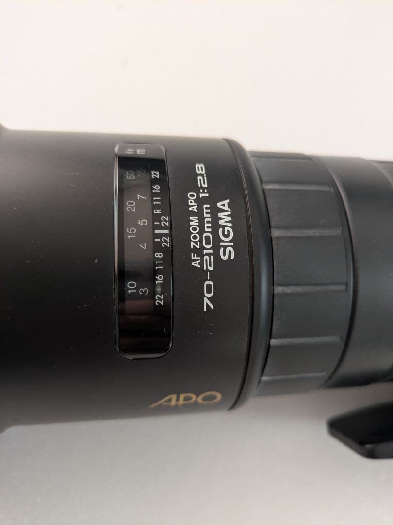 値下げ!　SIGMA AF 70-210mm F2.8 APO　大口径ズーム