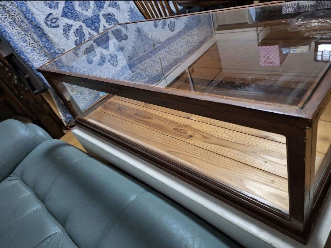 古い木枠の卓上ガラスケース　食器棚　キッチン収納　古家具　古道具