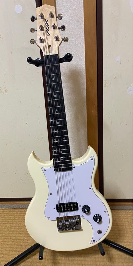Vox エレキギター アイボリー
