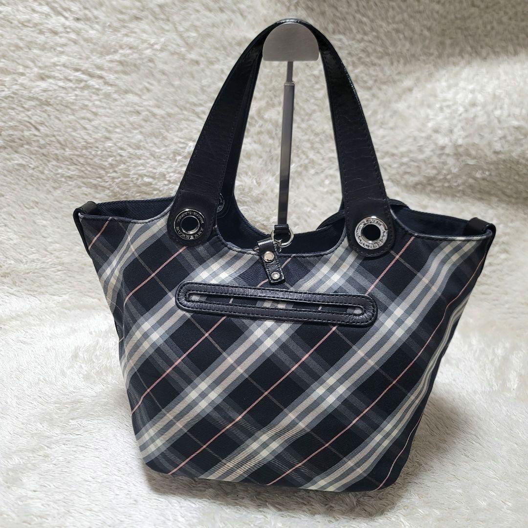 極美品✨バーバリーブルーレーベル リバーシブル ハンドバッグ ノバチェック 舟形