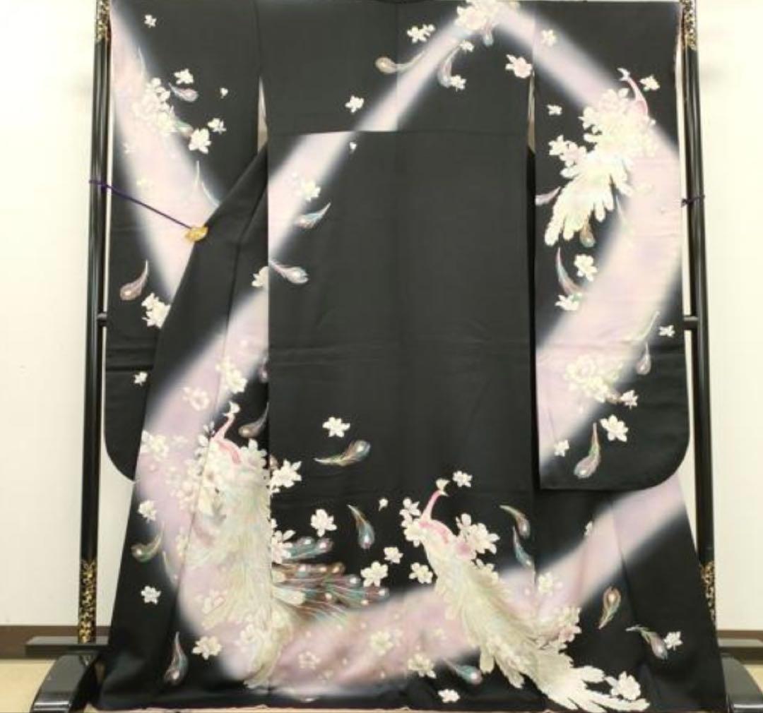 振袖 フルセット6点サイズＬ孔雀花文　暈し染　黒地　銀彩　正絹