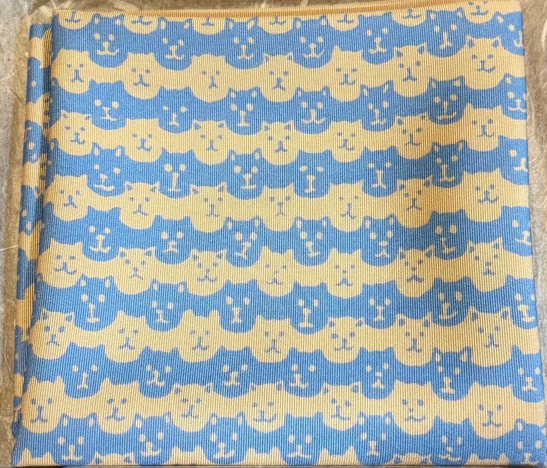 土田友湖作　いん乃子染服紗　干支戌柄