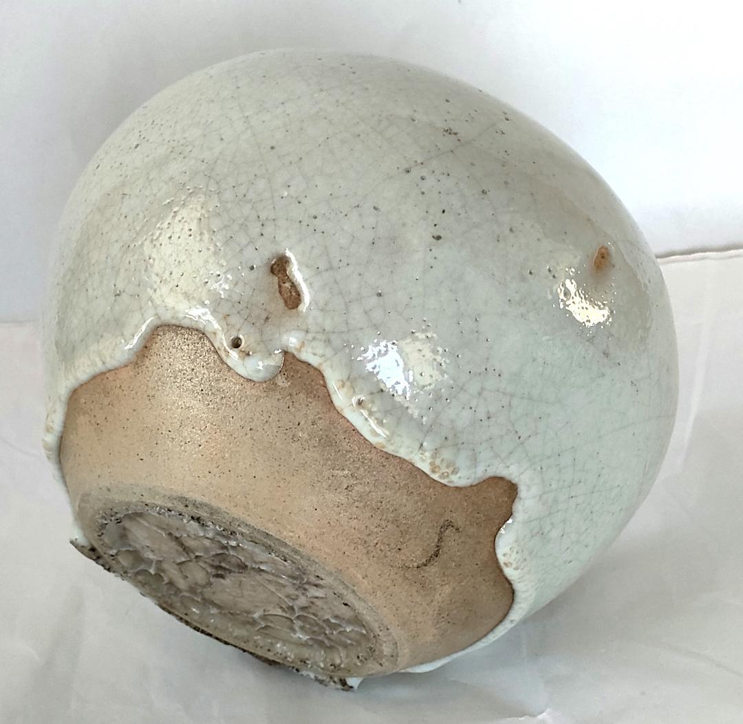 陶器 花入れ 白釉薬 球体 Ac-248
