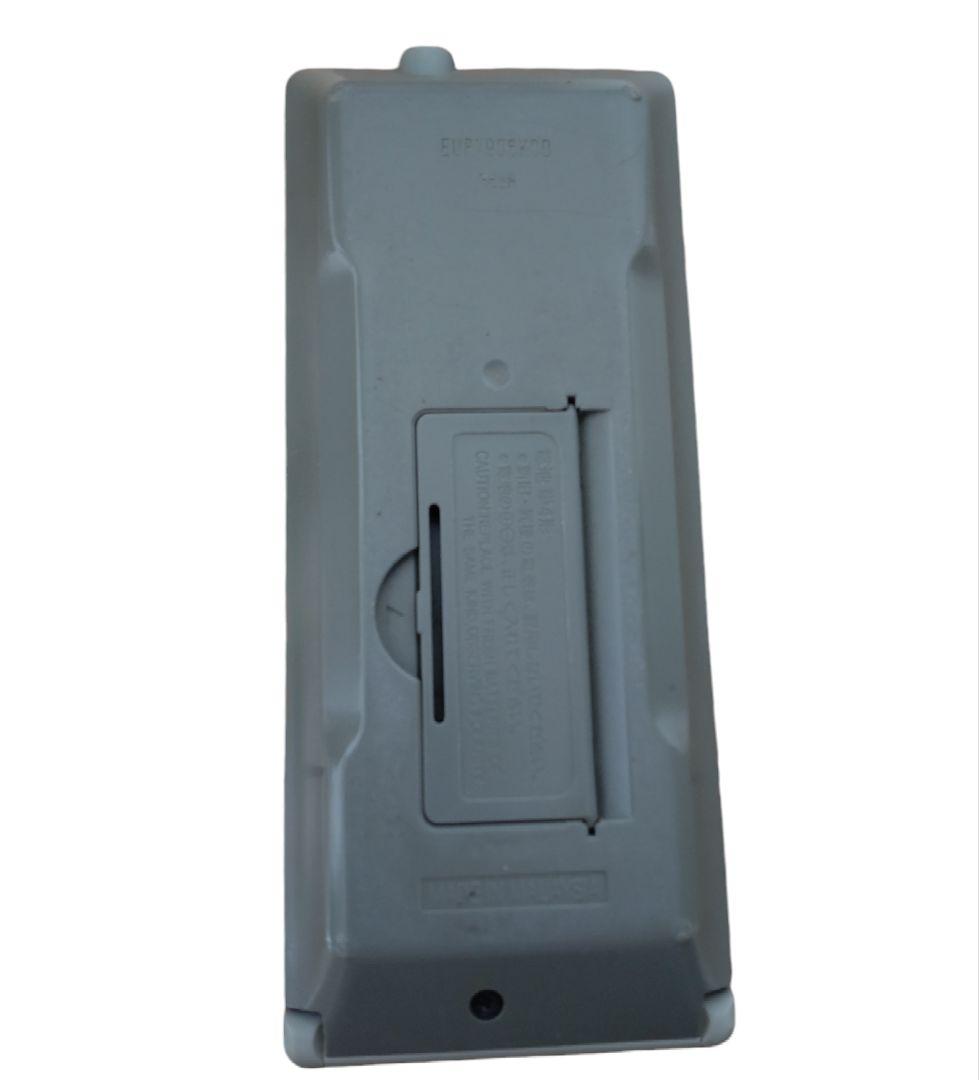 Panasonic VHS ビデオ一体型 DVDレコーダーDMR-E70V