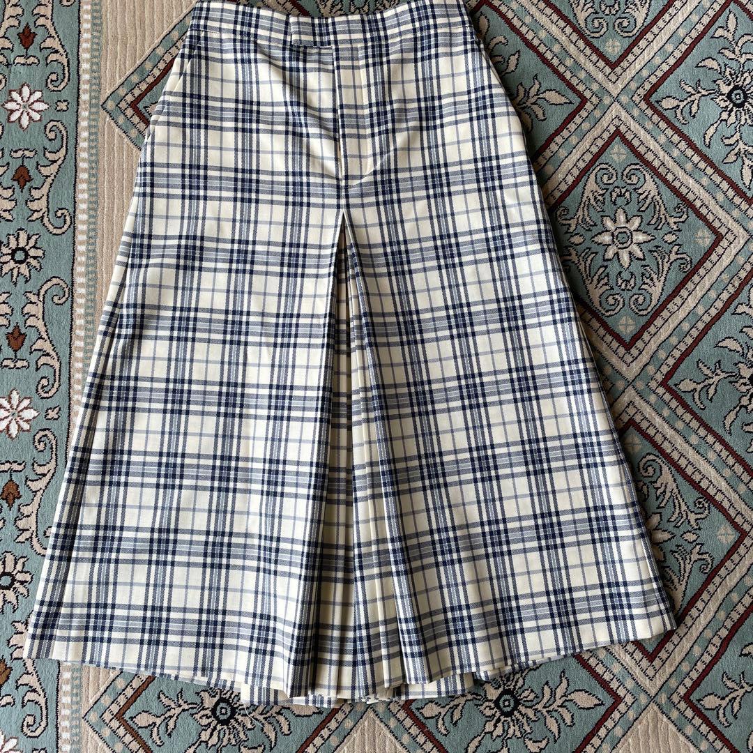 グッチ　gucci ガウチョ　パンツ