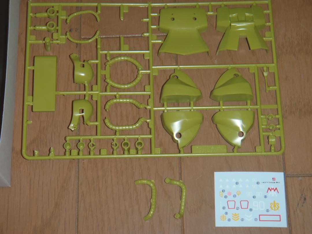 MSVザクシリーズ６体セット　旧キット　ガンプラ　機動戦士ガンダム パーツ欠品有