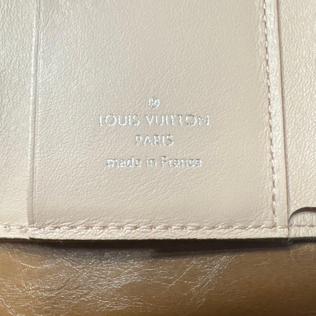 Louis Vuitton 三つ折り財布 ピンク