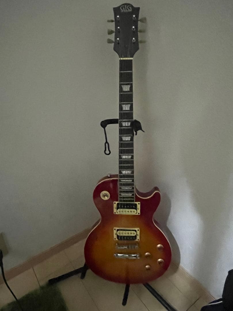 レスポールLuisアンプ　チューナー付き